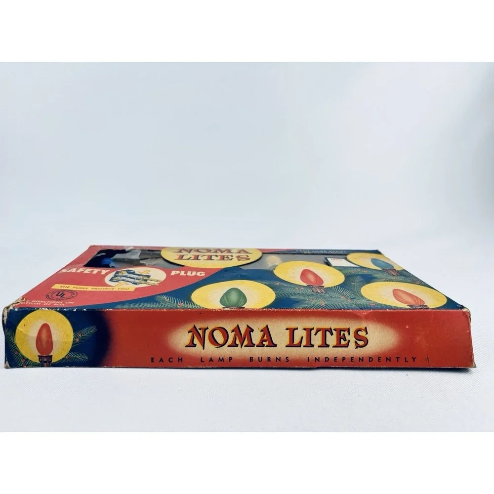 Vintage Noma Lites Christmas Lights C-7‎ Bulbs Lamps  Clips Cat 3010-SF